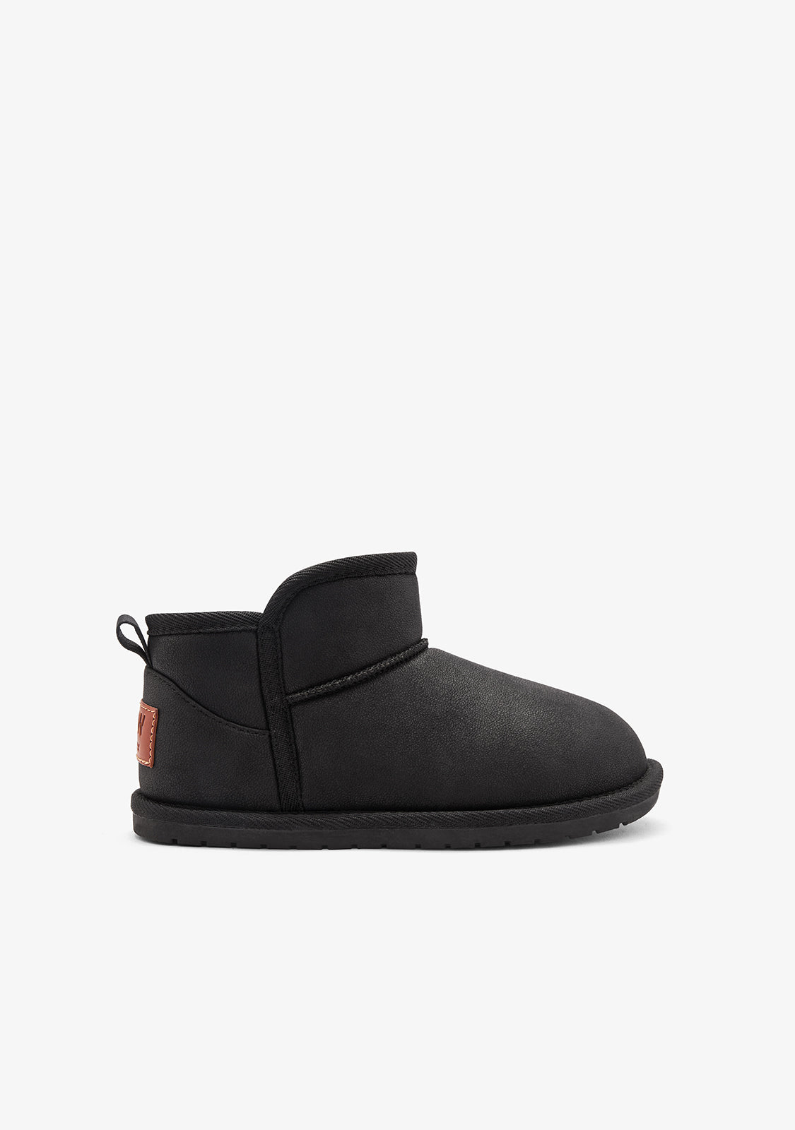 Black Goflex Low Australian Boots B&W