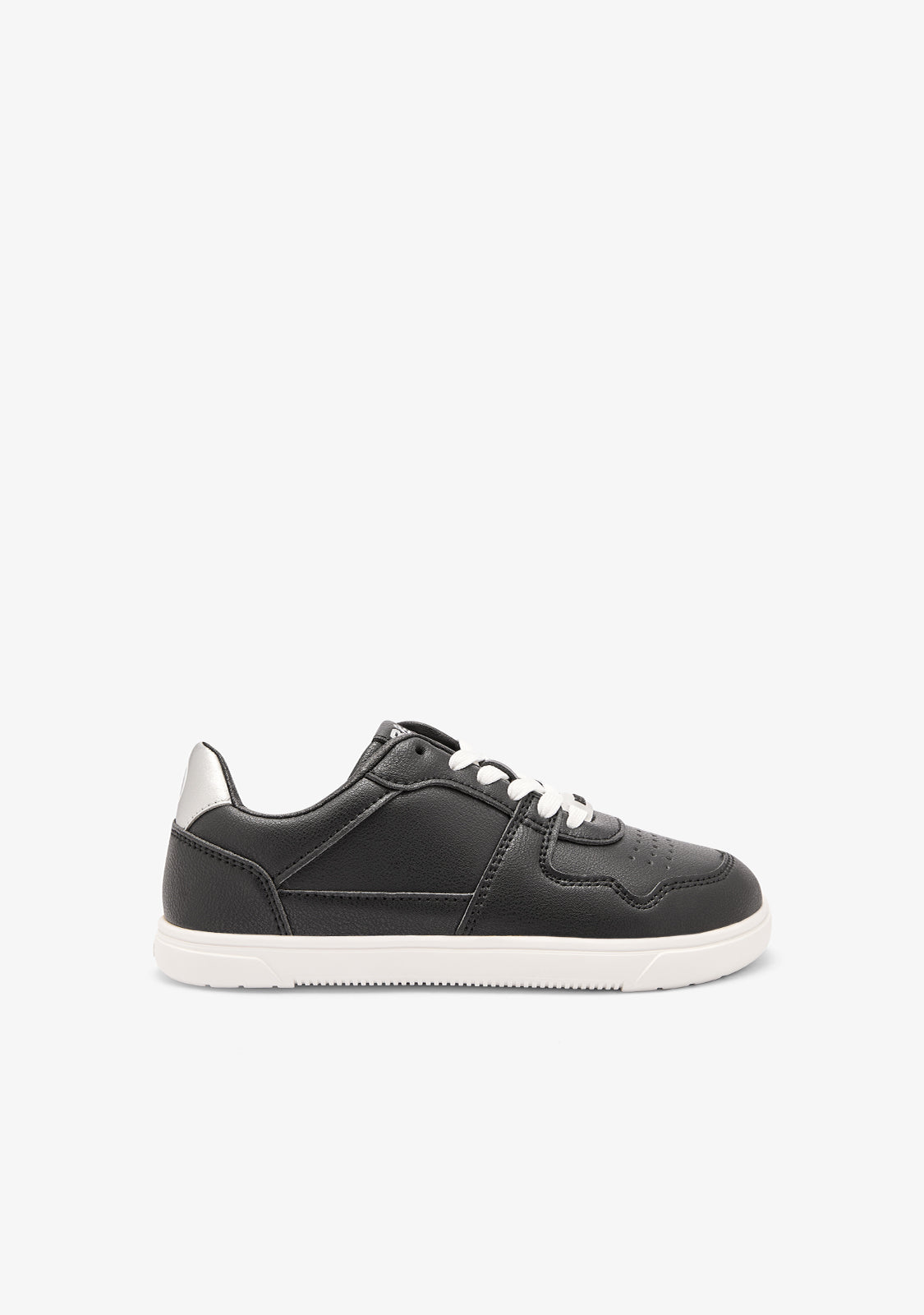 Black Goflex Barefoot Low Sneakers