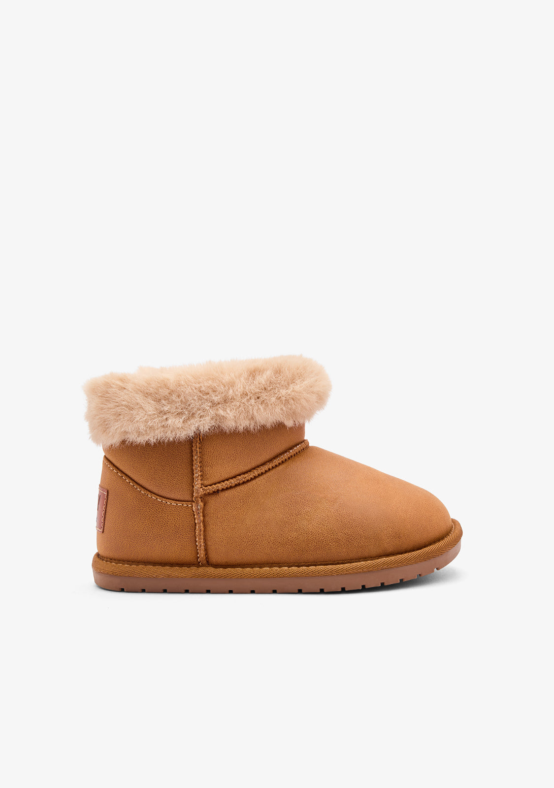 Tan Goflex Low Fur Australian Boots B&W