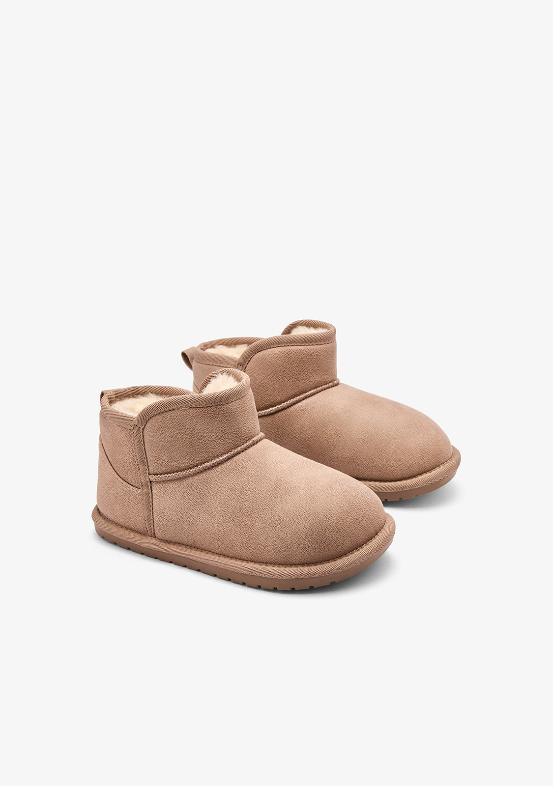 Taupe Goflex Low Australian Boots B&W