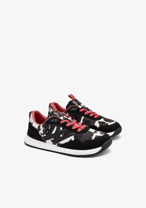 Sneakers Barefoot Cow