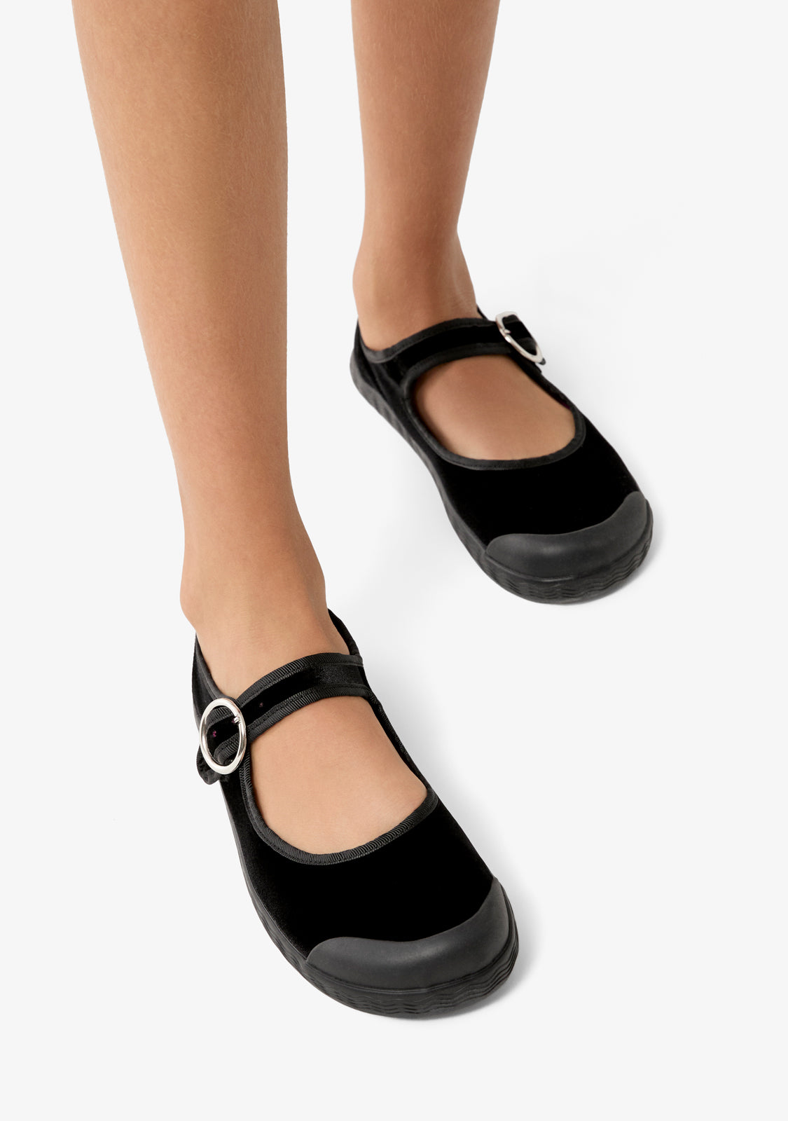 Barefoot Mary Jane Velvet Black