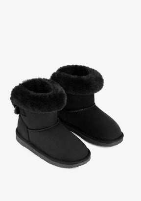 Black Bow Fur Australian Boots Water Repellent