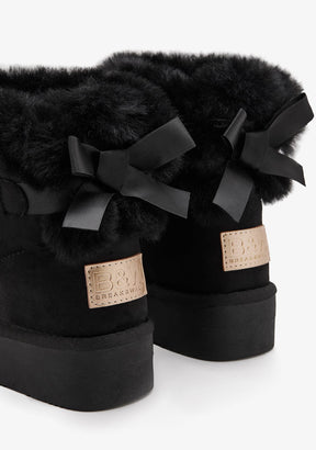 Black Fur Australian Boots Water Repellent