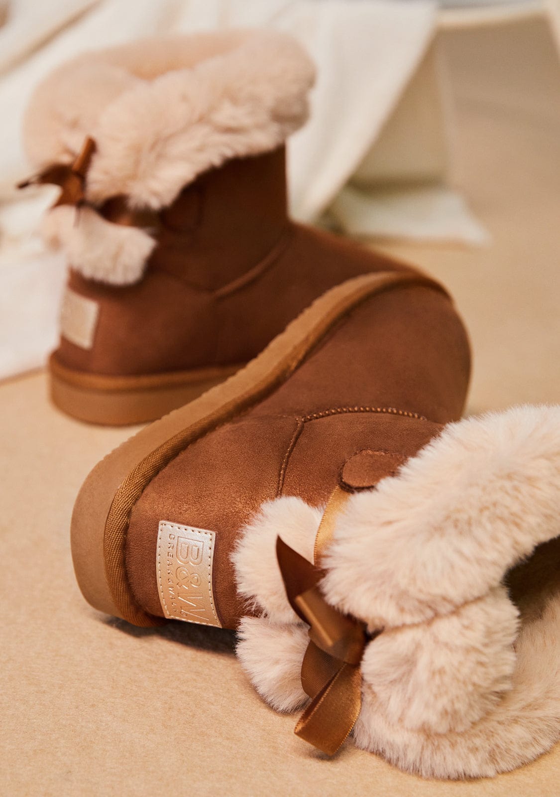 Tan Bow Fur Australian Boots Water Repellent