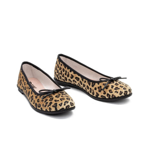 Flats Harmon Leo