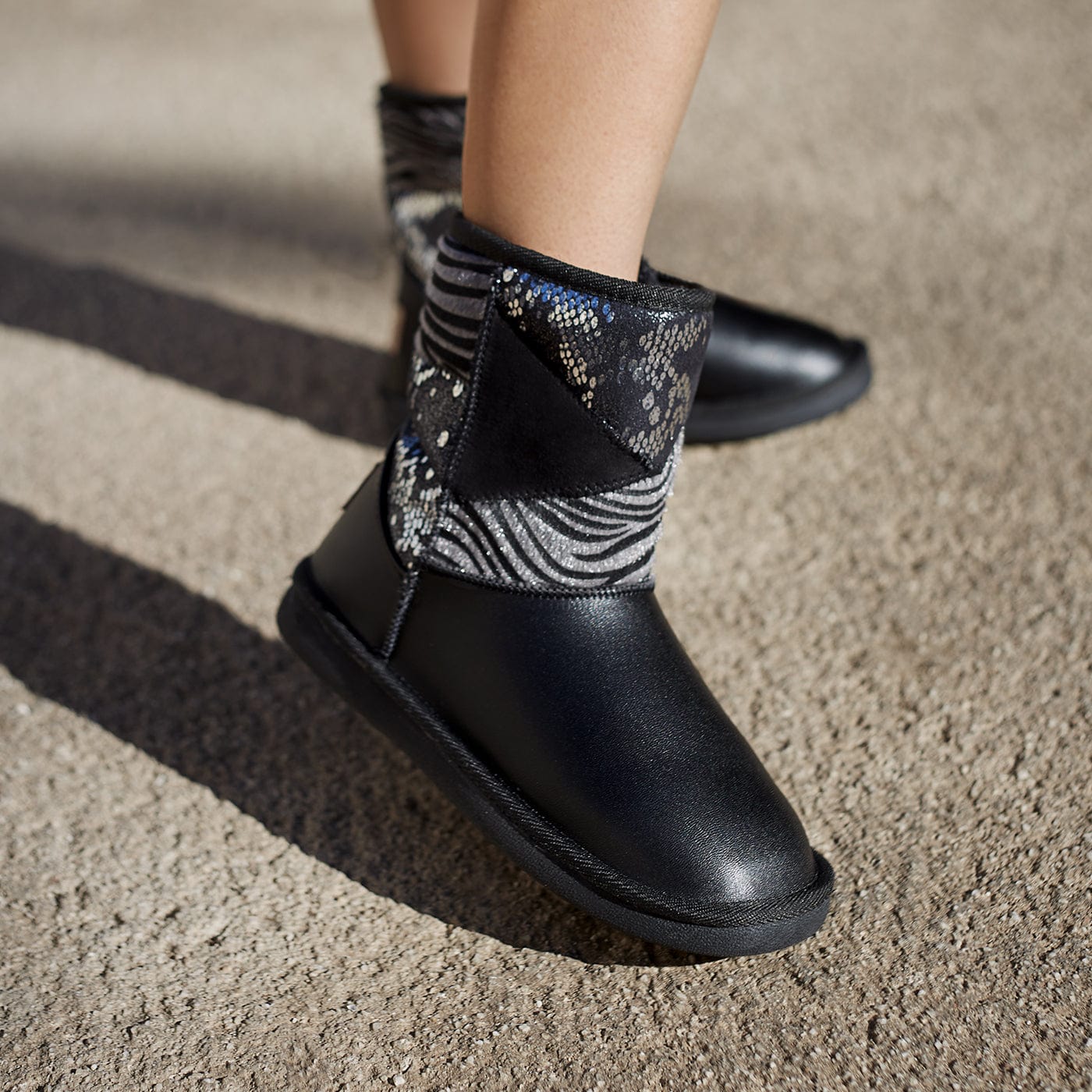 Patchwork Black Bow Australian Boots